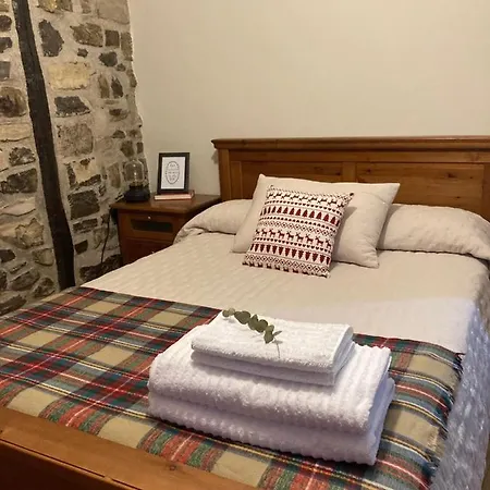 Lekunberri Baserria Apartment